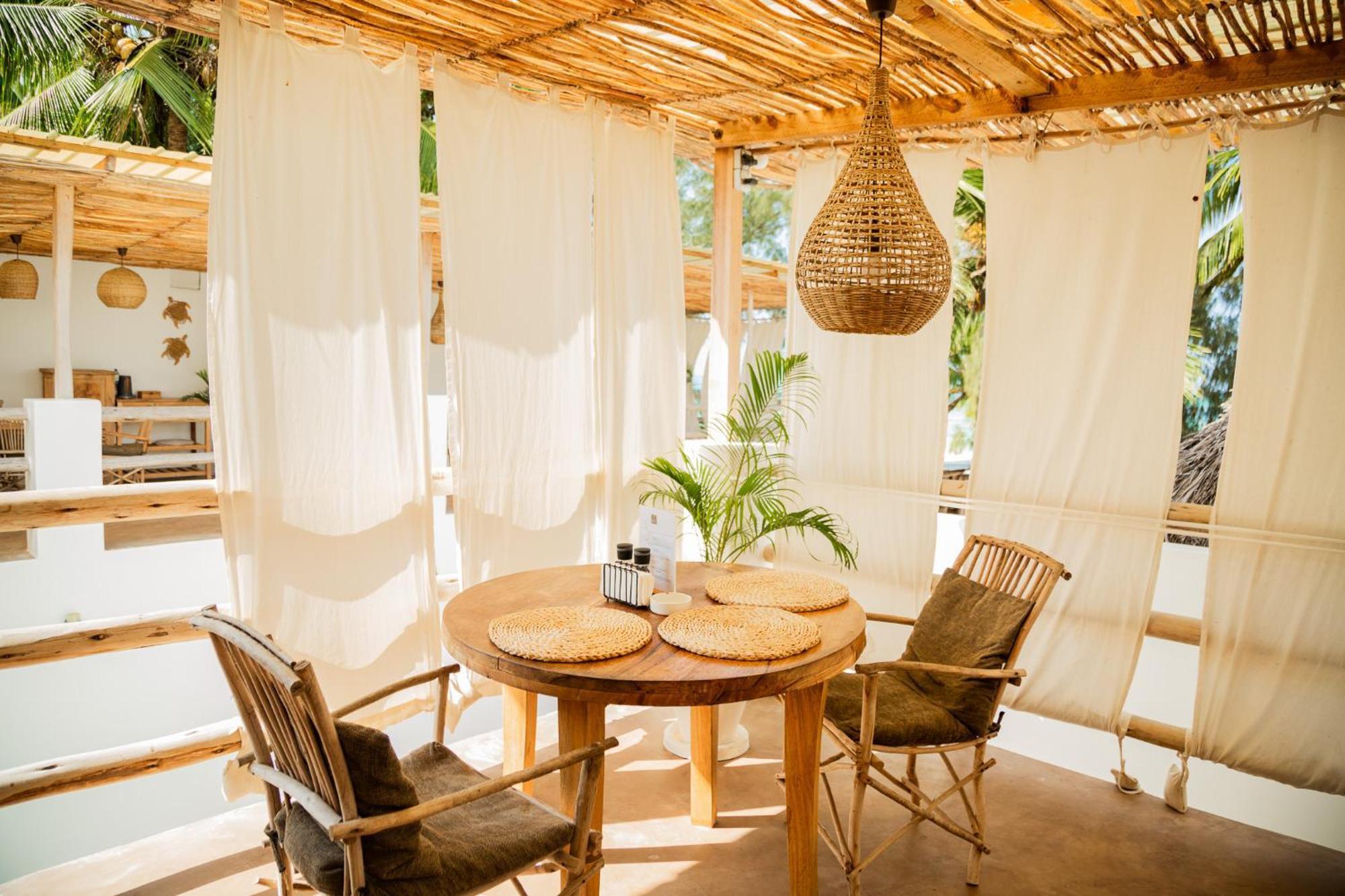 Boho Boutique Hotel - Beachfront , Adults Only , Private Pool Kiwengwa  Exterior foto